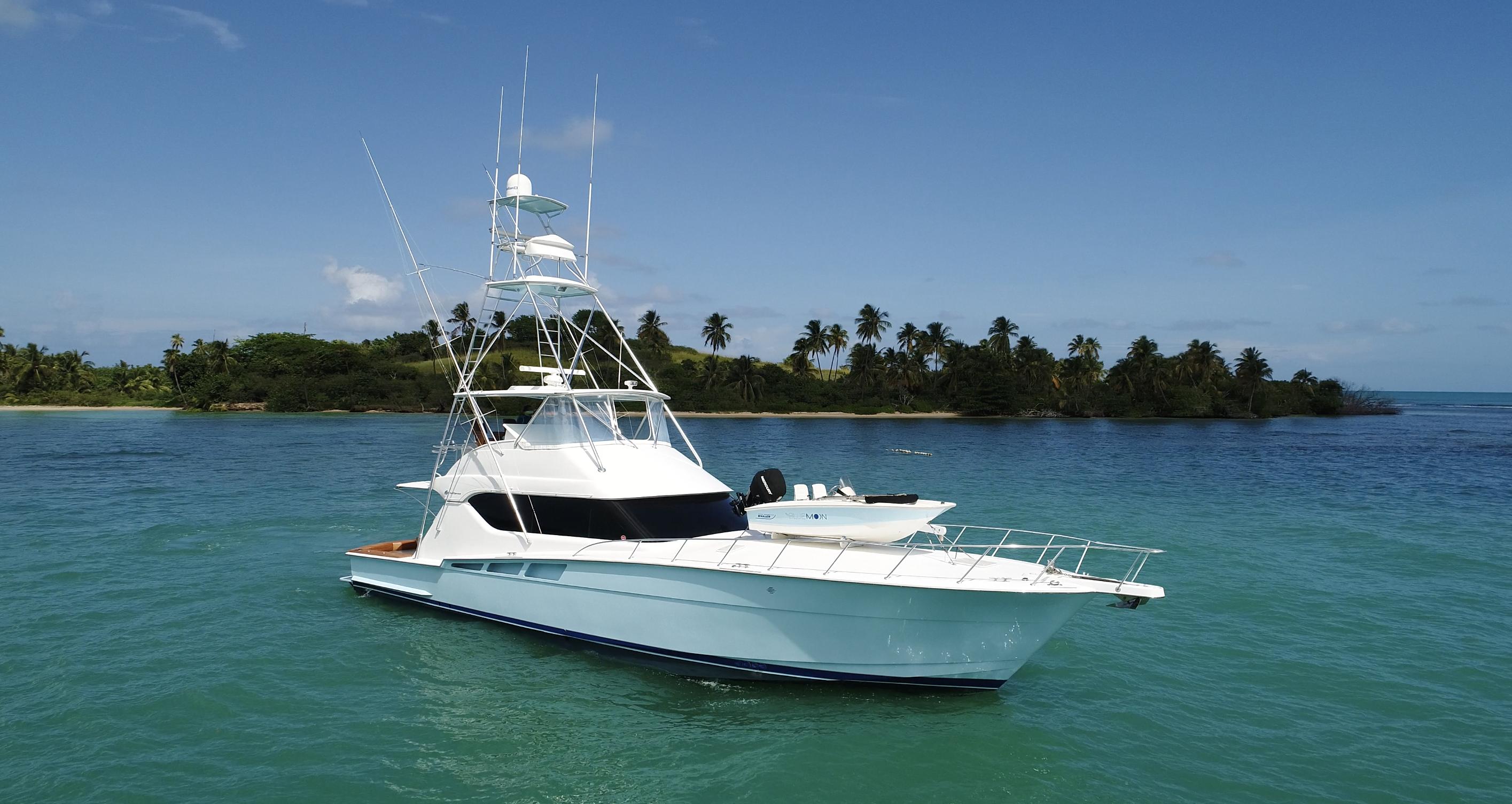 2004 Hatteras 60 Charter